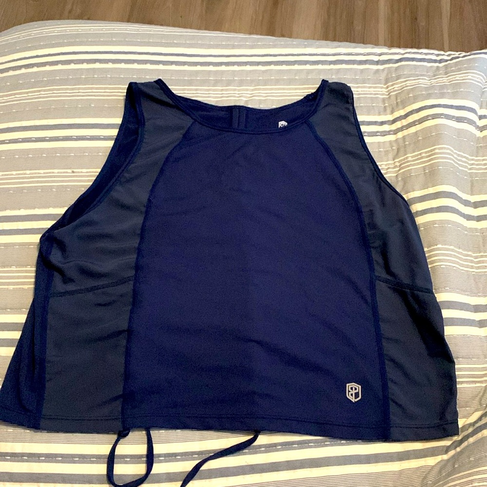 Born primitive blue workout top